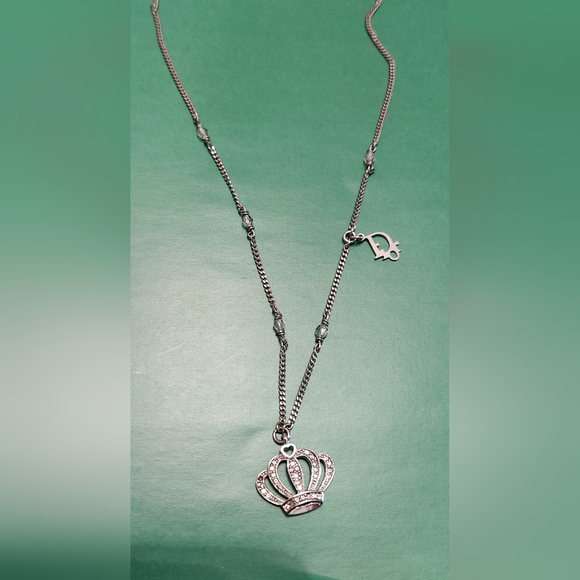 Christian Dior Vintage Crown Pendant Necklace Crystal Embellished Metal - Picture 9 of 14